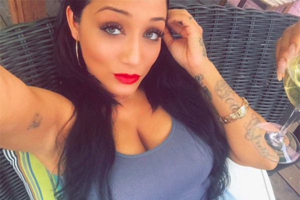 nia